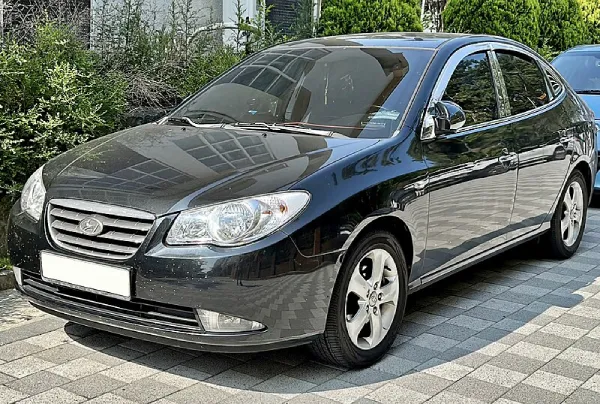 Comprehensive 2008 Hyundai Elantra Review: Performance, Features, and Insights