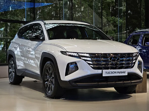 In-Depth Review of the 2024 Hyundai Tucson: Style, Performance, and Features